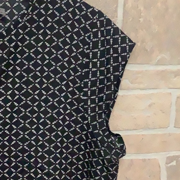 Ivanka Trump - Sz S - geometric pattern / diamonds all over sleeveless Top - Picture 3 of 5